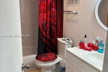 17600 NW 68th Ave, Unit B4002, Hialeah, FL 33015 Photo