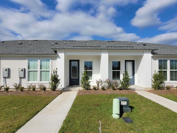 5631 Emmie Dr, Zachary, LA 70791