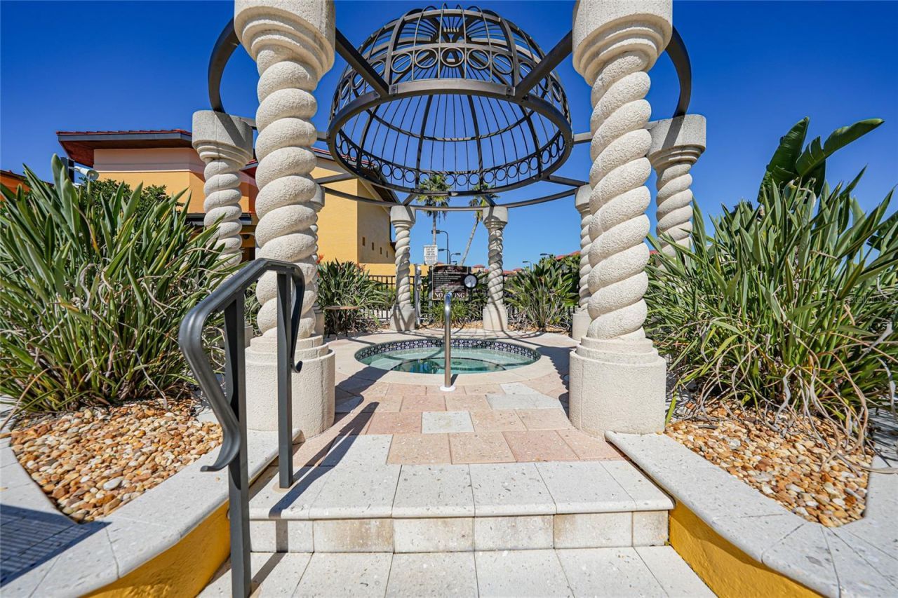 99 Vivante Boulevard, Unit 412, Punta Gorda, FL 33950 Photo