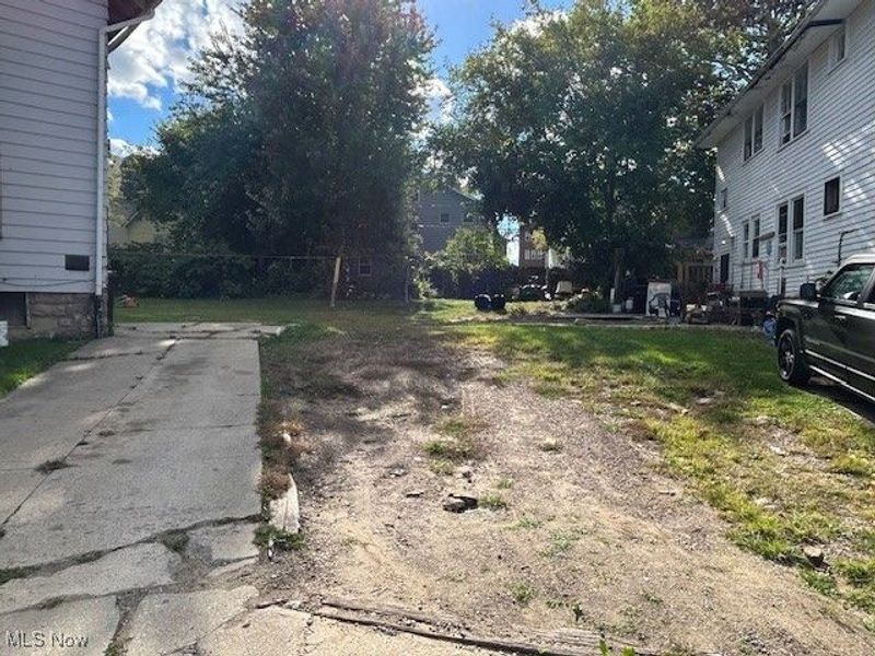 9605 Silk Avenue, Cleveland, OH 44102 Photo 1