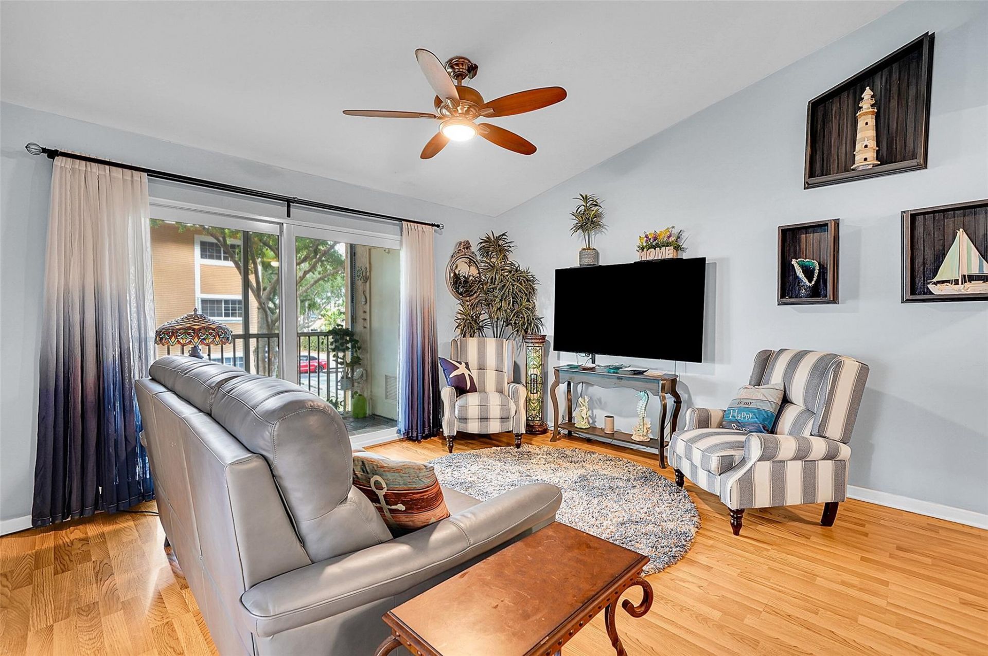 441 SE 10th Street, Unit D206, Dania Beach, FL 33004 Photo