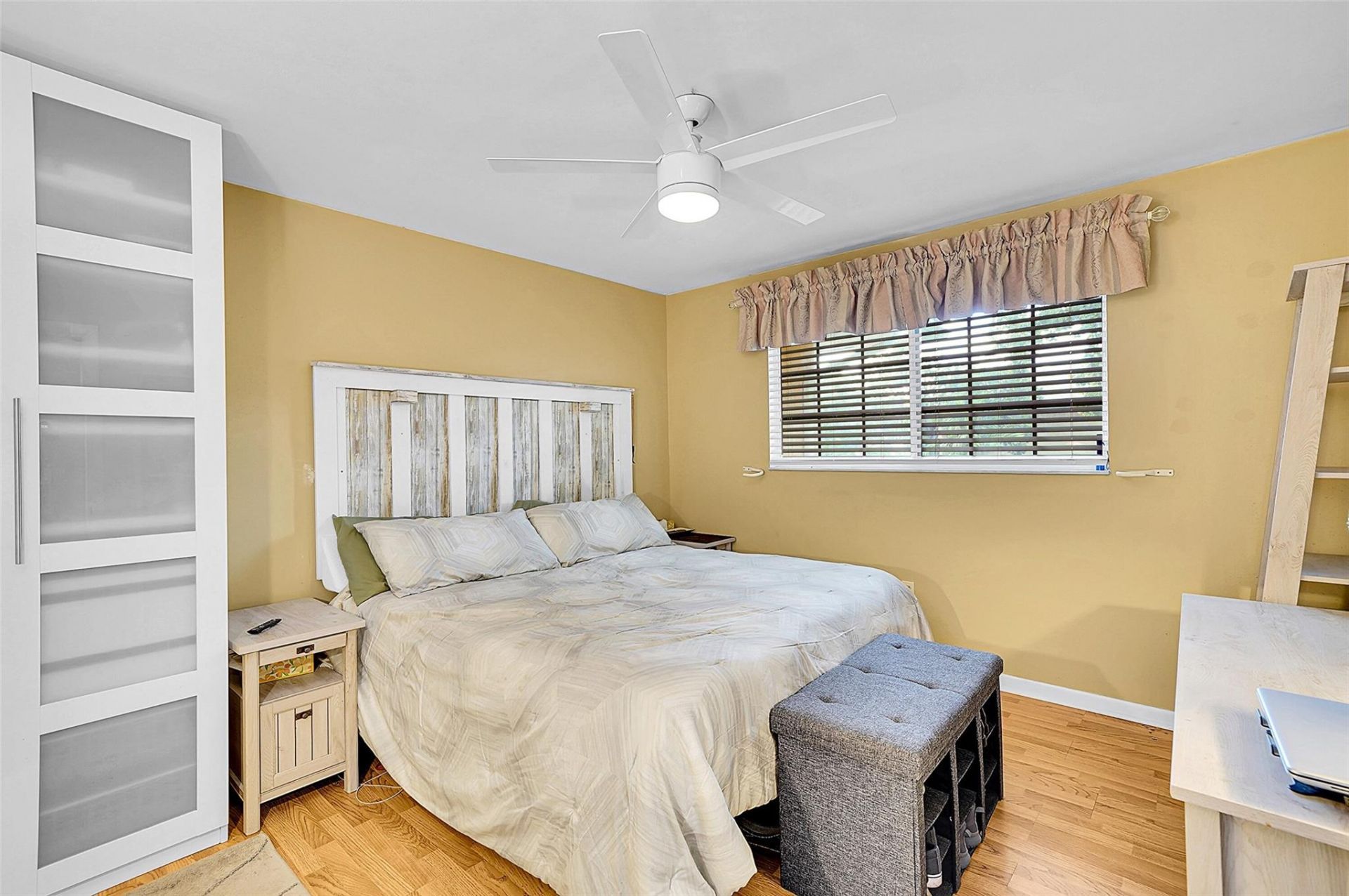 441 SE 10th Street, Unit D206, Dania Beach, FL 33004 Photo