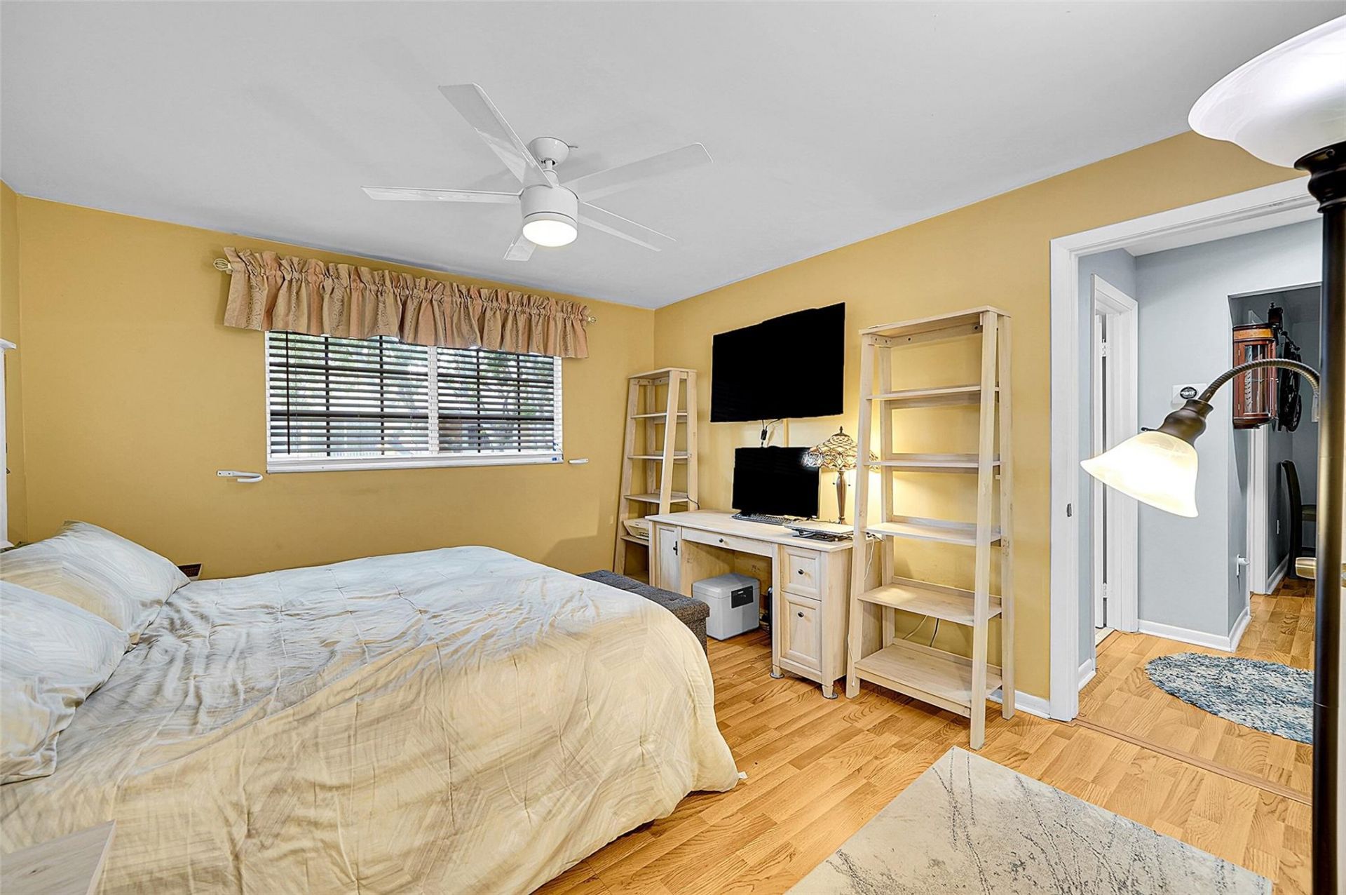 441 SE 10th Street, Unit D206, Dania Beach, FL 33004 Photo