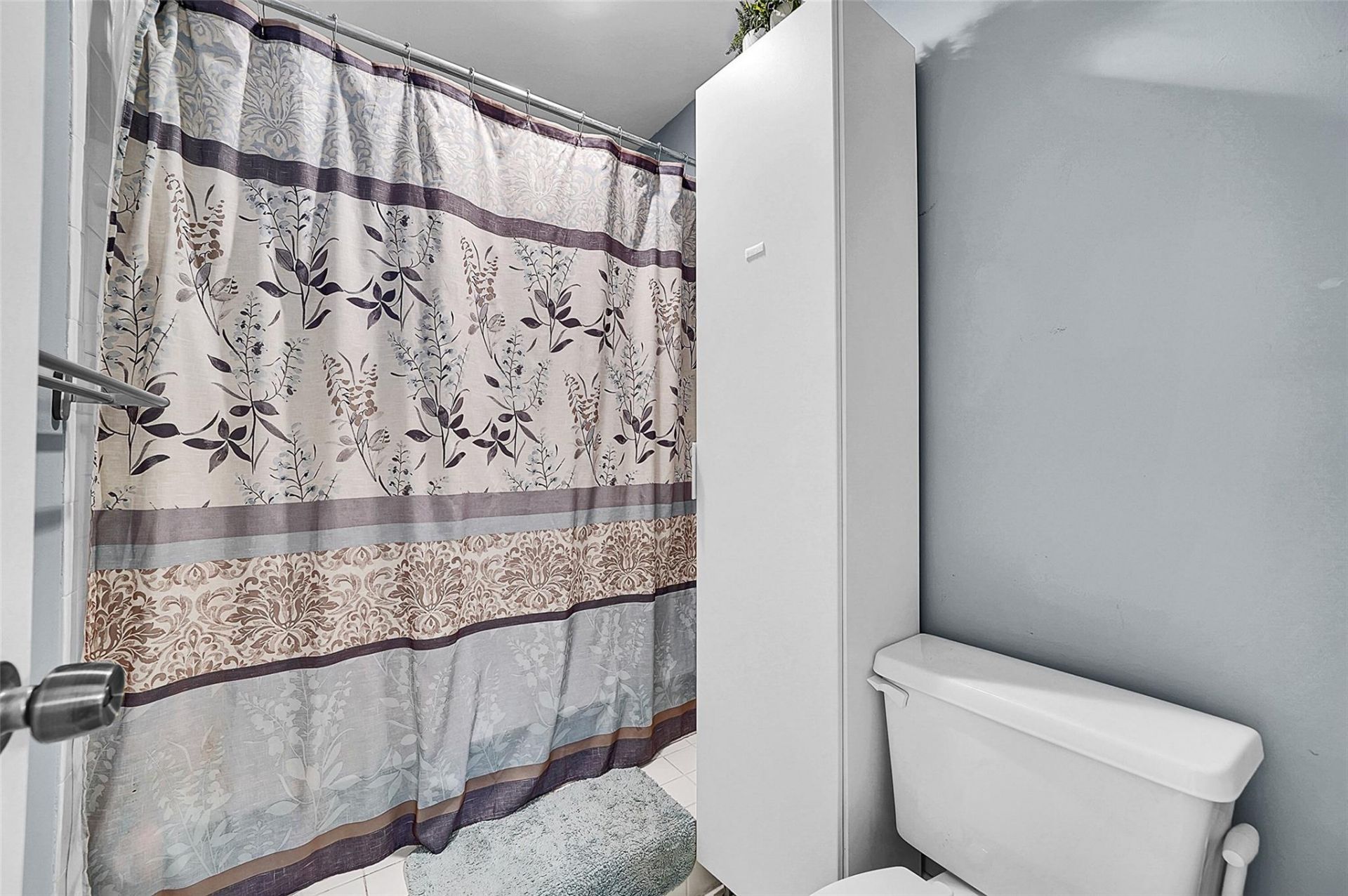 441 SE 10th Street, Unit D206, Dania Beach, FL 33004 Photo