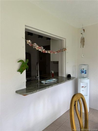 590 NE Lima Vias, Jensen Beach, FL 34957 Photo