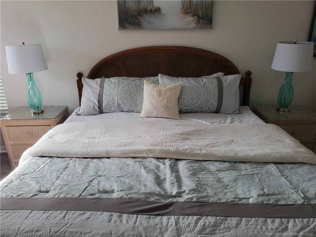 590 NE Lima Vias, Jensen Beach, FL 34957 Photo