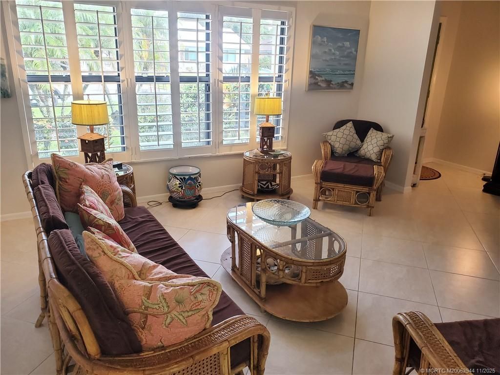 590 NE Lima Vias, Jensen Beach, FL 34957 Photo