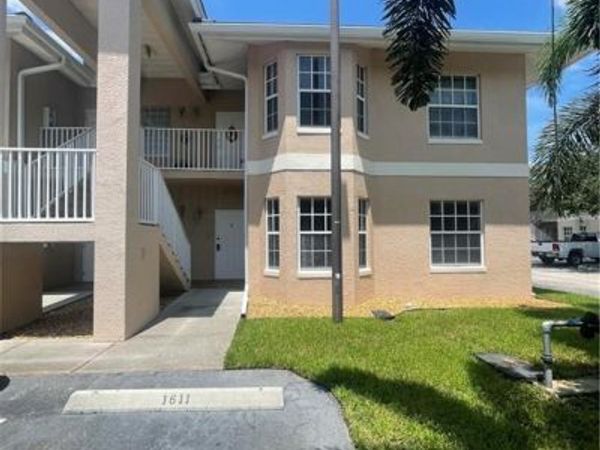 8416 Bernwood Cove LOOP, Unit 1611, FORT MYERS, FL 33966
