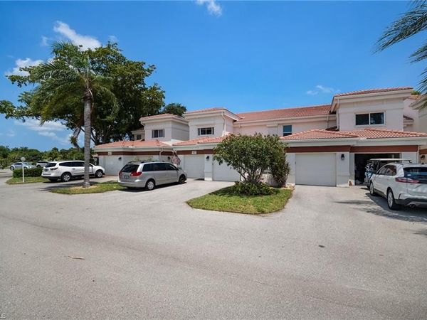 13290 Medinah CIR W, Unit 5, FORT MYERS, FL 33907