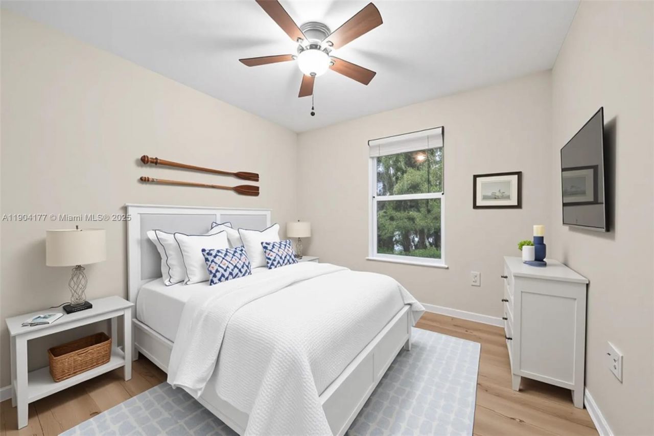 1021 Valencia Rd, Key Largo, FL 33037 Photo