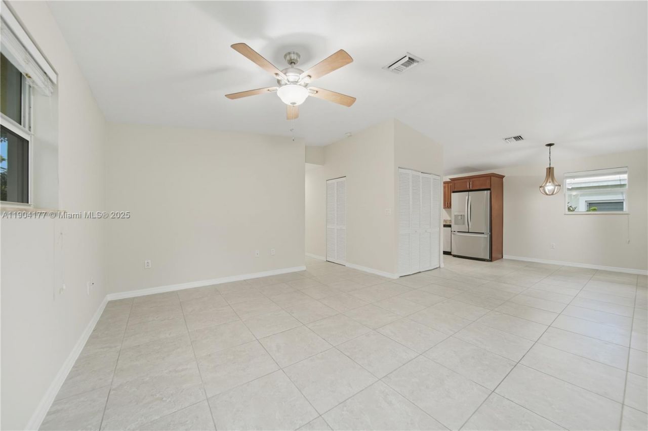 1021 Valencia Rd, Key Largo, FL 33037 Photo