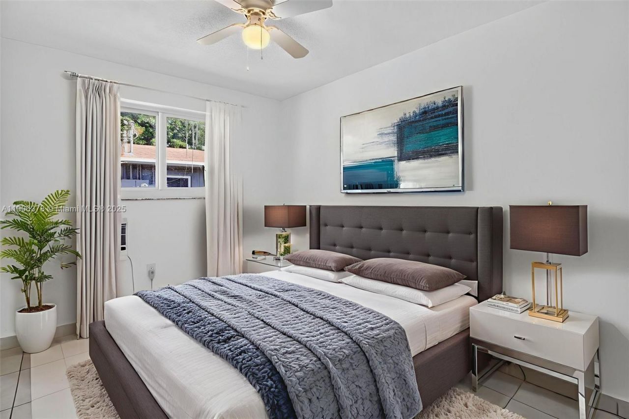 1864 NW 28th St, Unit 1, Miami, FL 33142 Photo