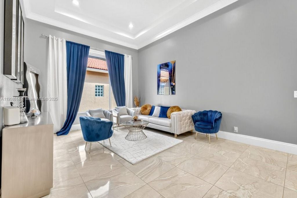 6313 Paradise Cv, West Palm Beach, FL 33411 Photo