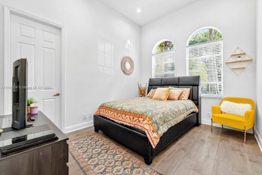 6313 Paradise Cv, West Palm Beach, FL 33411 Photo