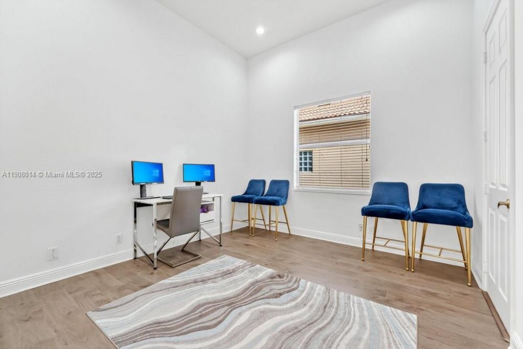 6313 Paradise Cv, West Palm Beach, FL 33411 Photo