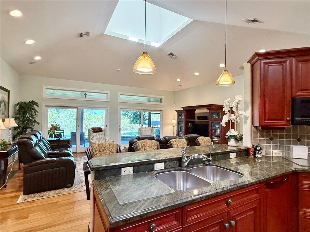 869 Robin Lane, Sebastian, FL 32958 Photo