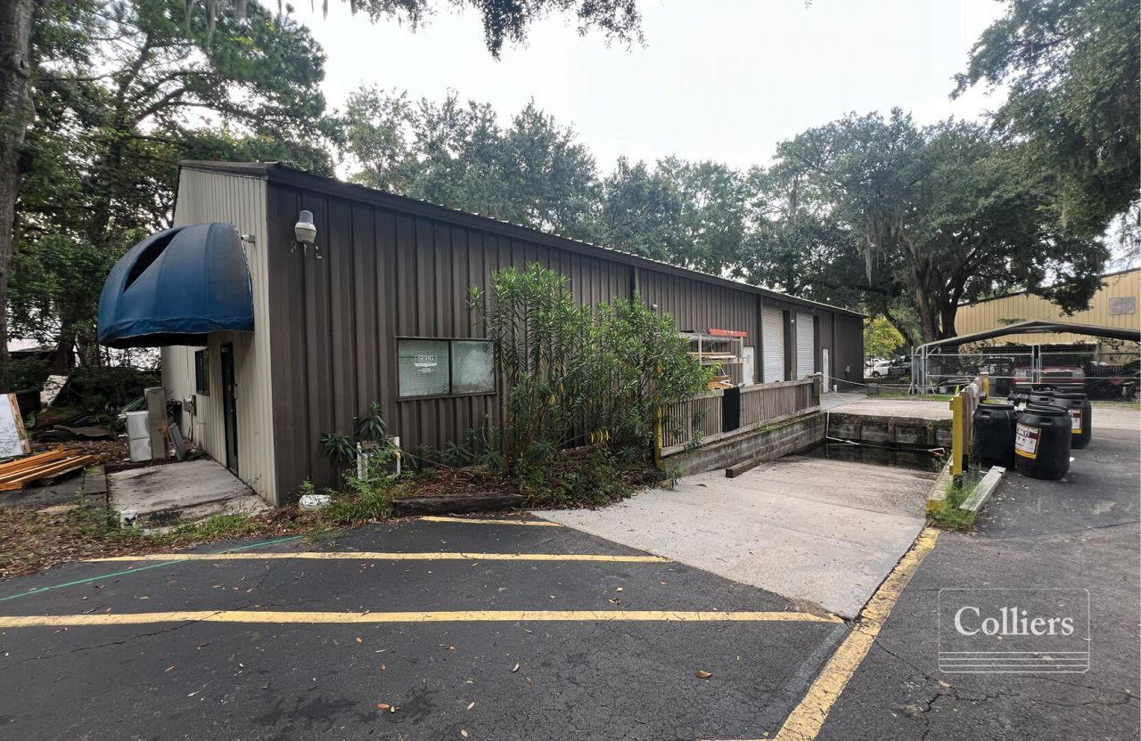 12 Cardinal Road Photo 7