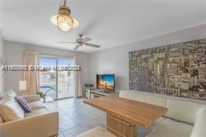 1435 SE 15th St, Unit 103, Fort Lauderdale, FL 33316 Photo