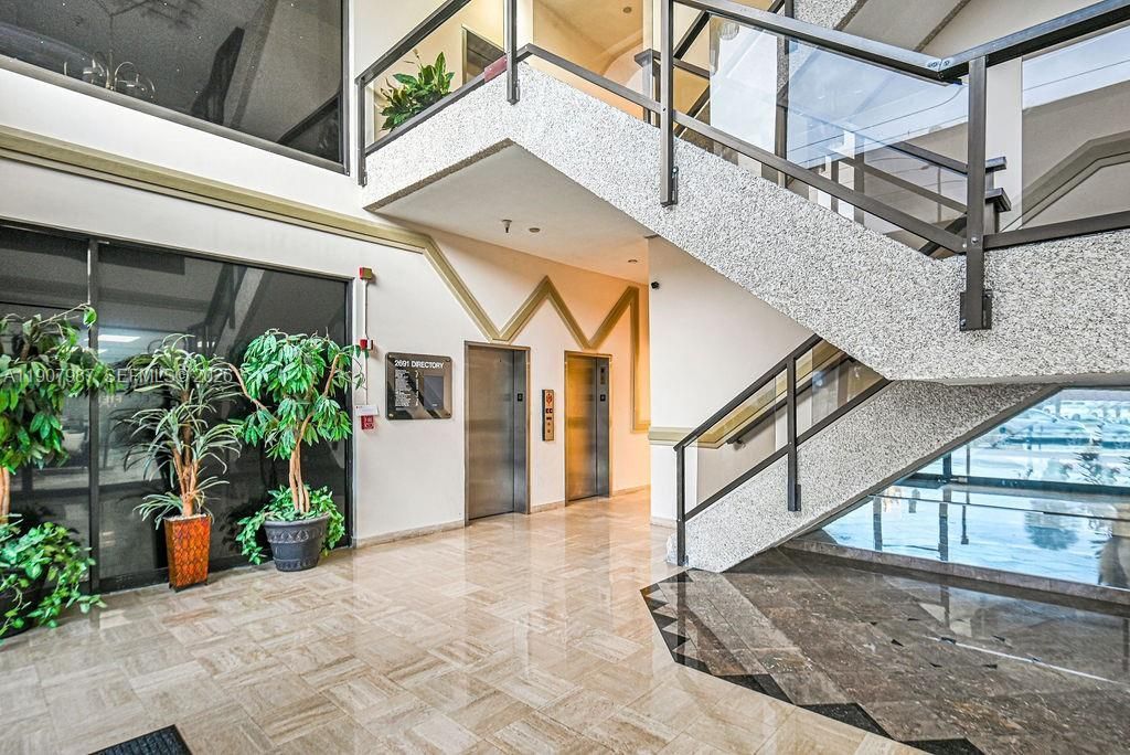 2691 E Oakland Park Blvd, Unit 304, Fort Lauderdale, FL 33306 Photo