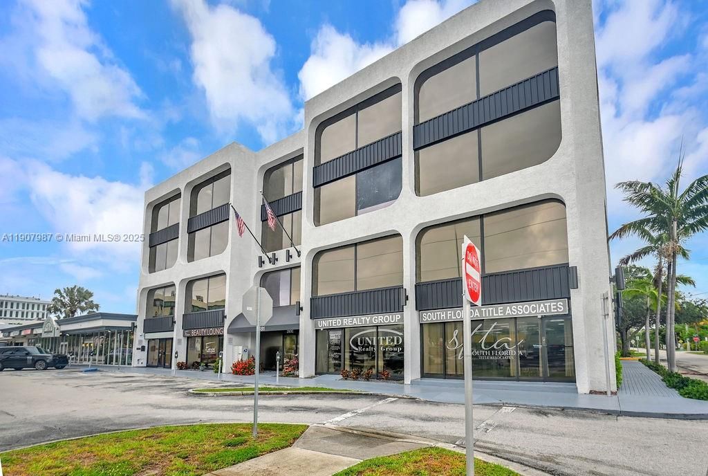 2691 E Oakland Park Blvd, Unit 304, Fort Lauderdale, FL 33306 Photo