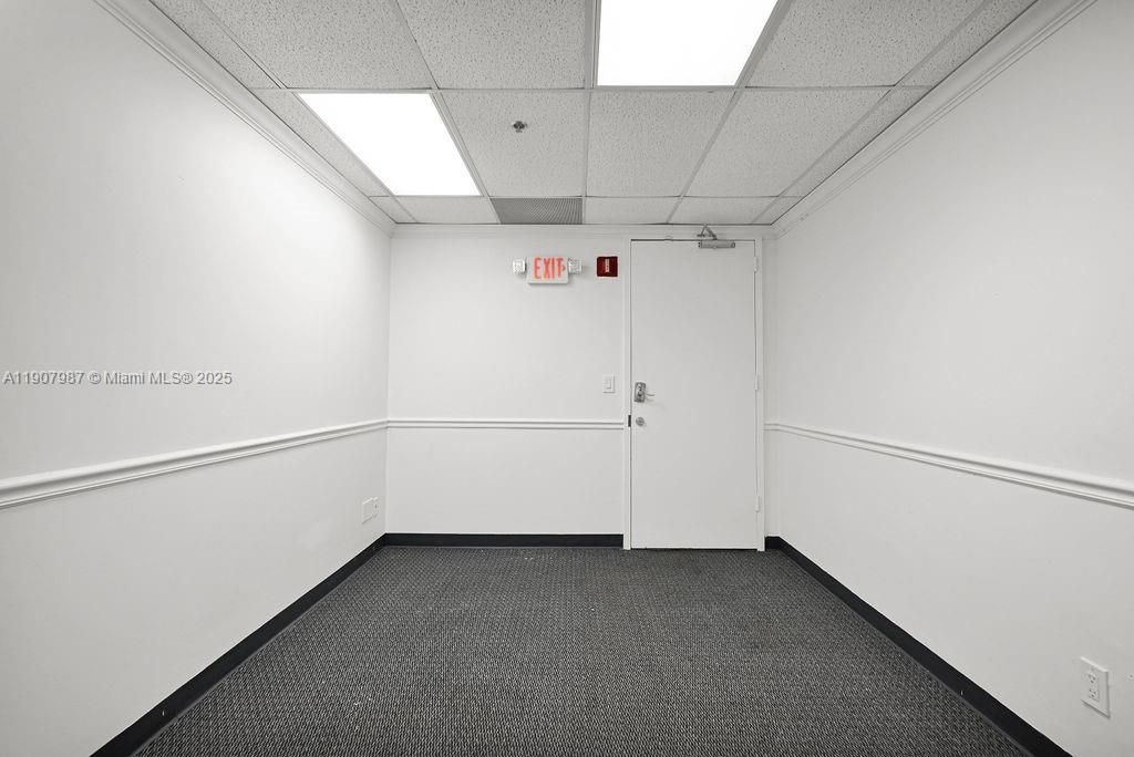 2691 E Oakland Park Blvd, Unit 304, Fort Lauderdale, FL 33306 Photo