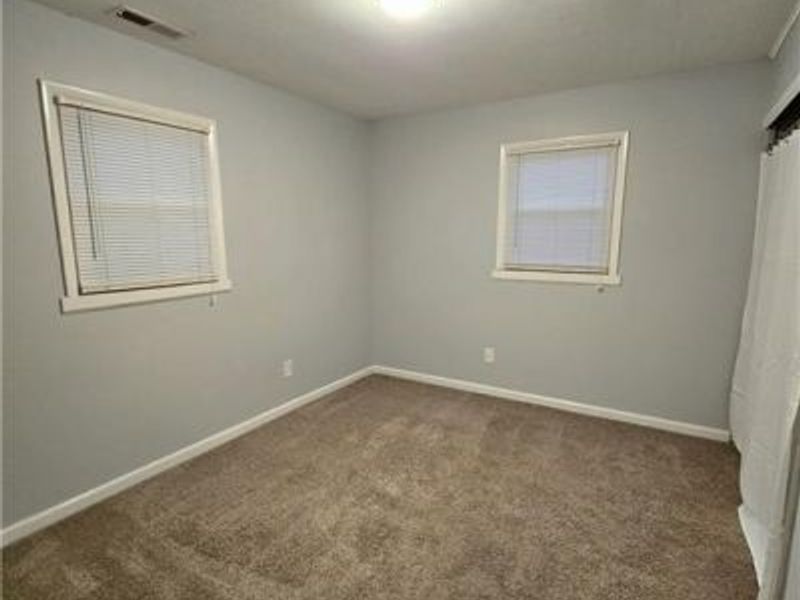 481 Kirkwood Drive, Fairborn, OH 45324 Photo 9