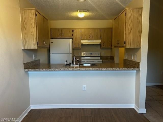 5270 Cedarbend Dr, Unit 1, Fort Myers, FL 33919 Photo