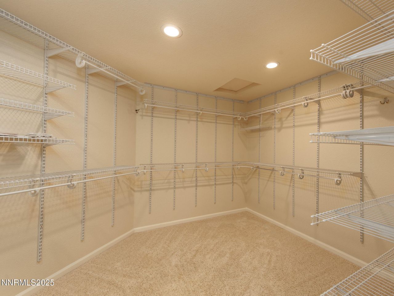 25 Nives Court, Sparks, NV 89441 Photo