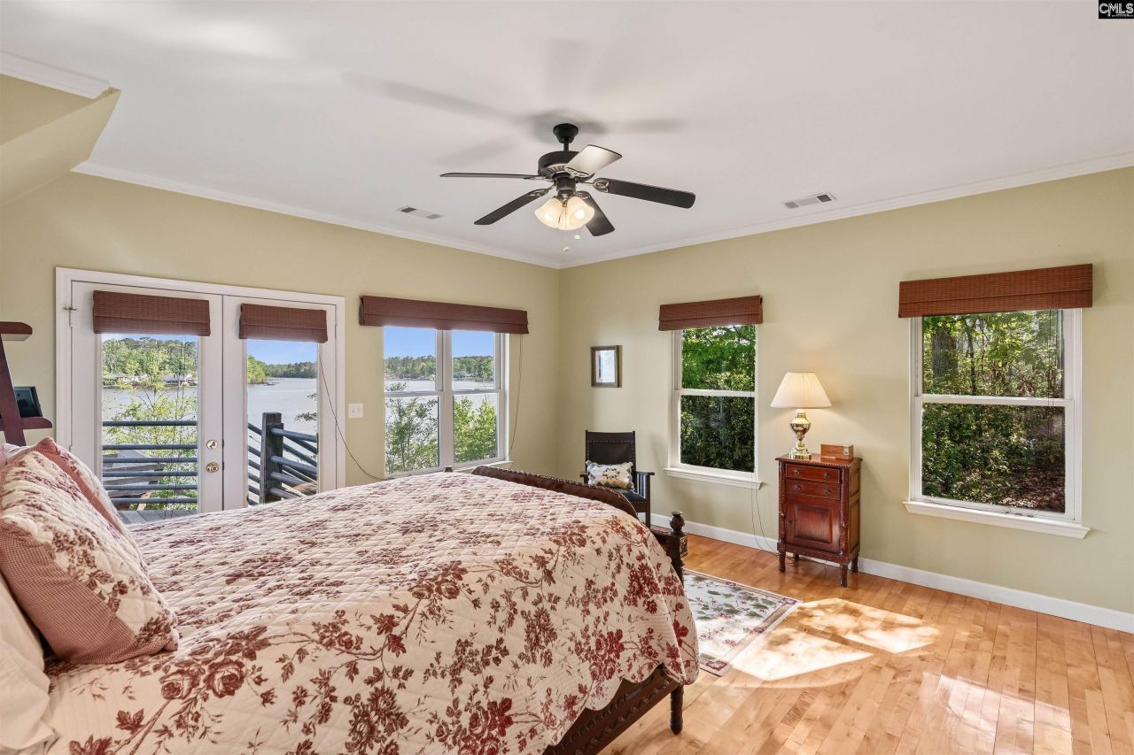 1724 Gold Nugget Point  Photo 13