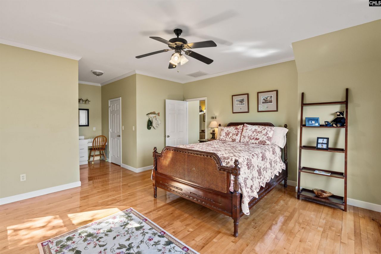 1724 Gold Nugget Point  Photo 14