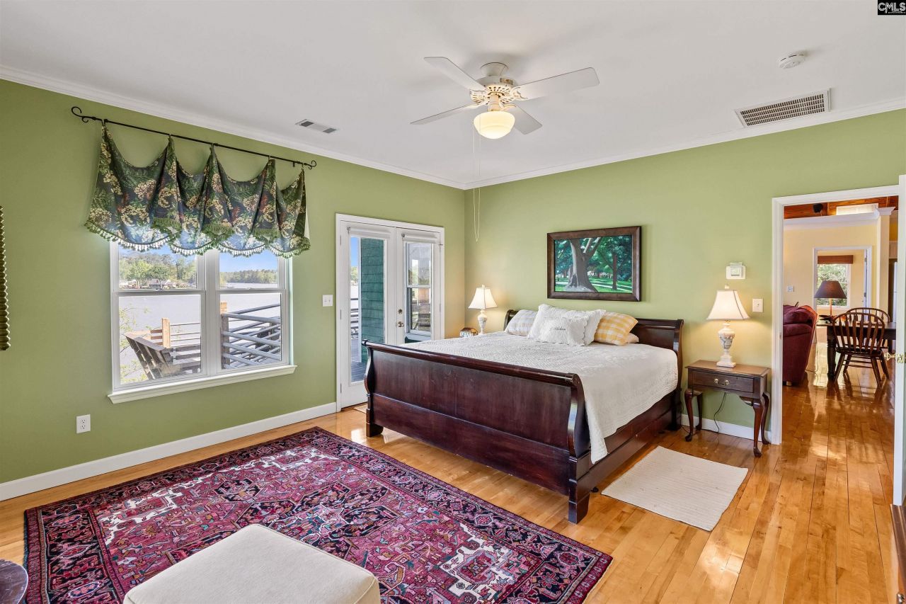 1724 Gold Nugget Point  Photo 18