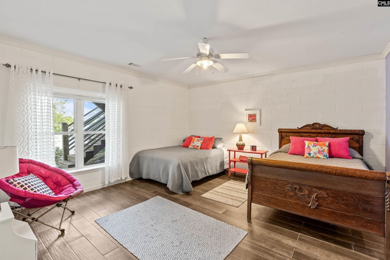 1724 Gold Nugget Point  Photo 25