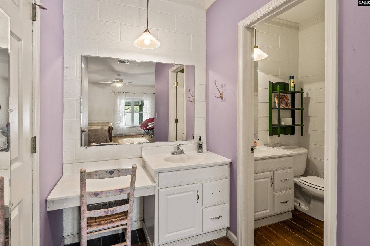 1724 Gold Nugget Point  Photo 27