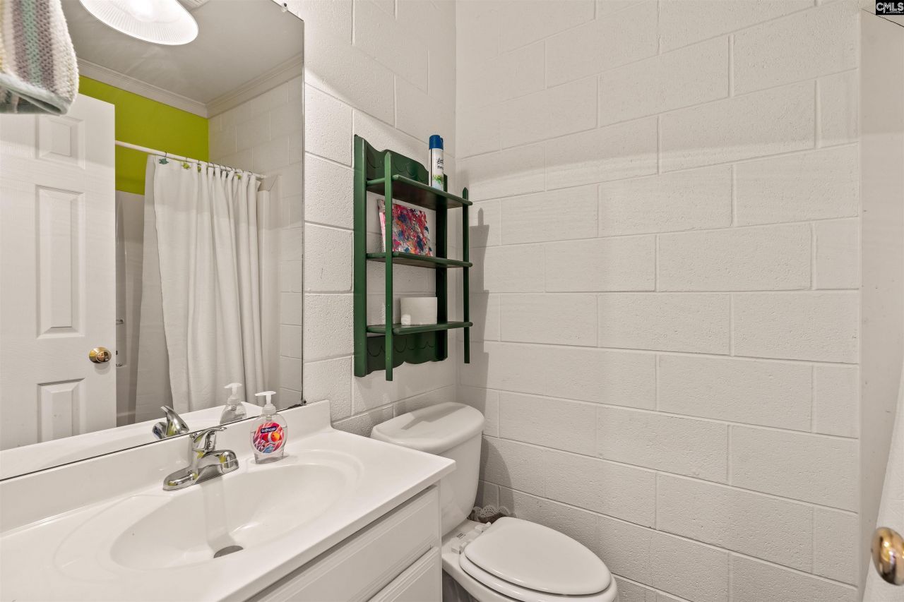 1724 Gold Nugget Point  Photo 28