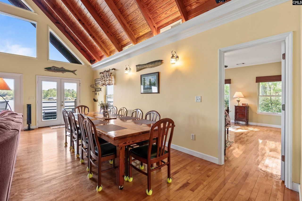 1724 Gold Nugget Point  Photo 7