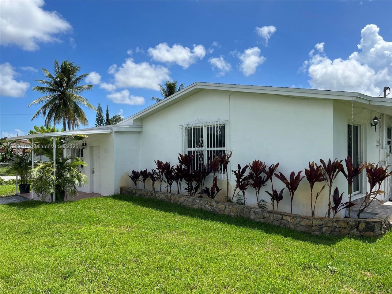 1600 SW 71st Ct, Unit NA, Miami, FL 33155 Photo