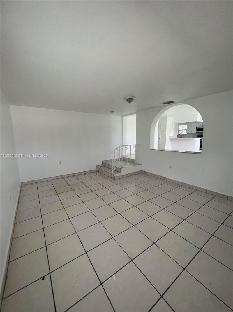 1600 SW 71st Ct, Unit NA, Miami, FL 33155 Photo