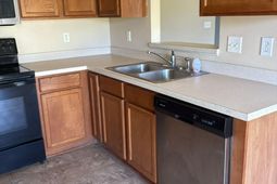 130 Patriot Lane photo 4