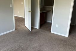 130 Patriot Lane photo 4