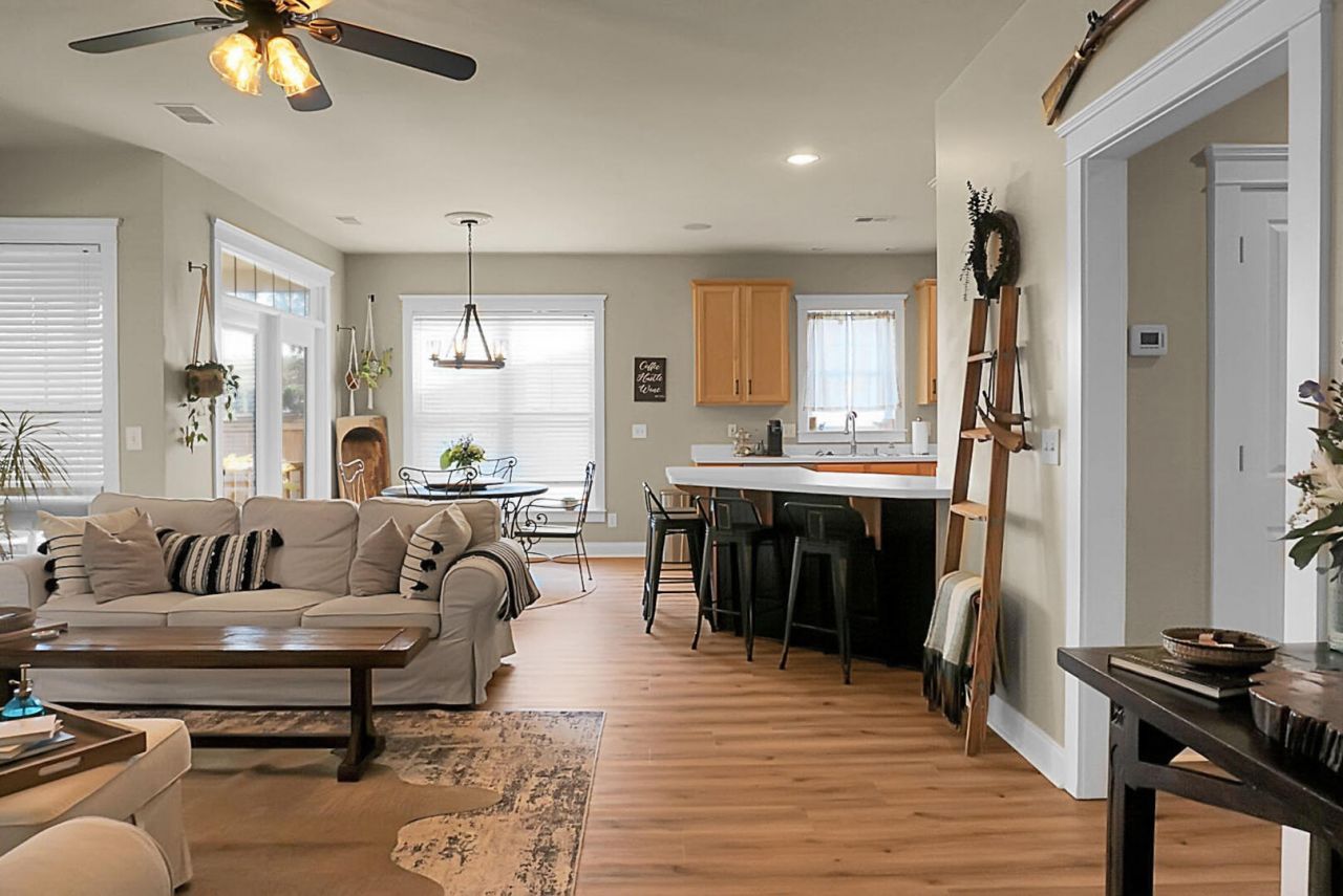 128 Marshside Drive Photo 19