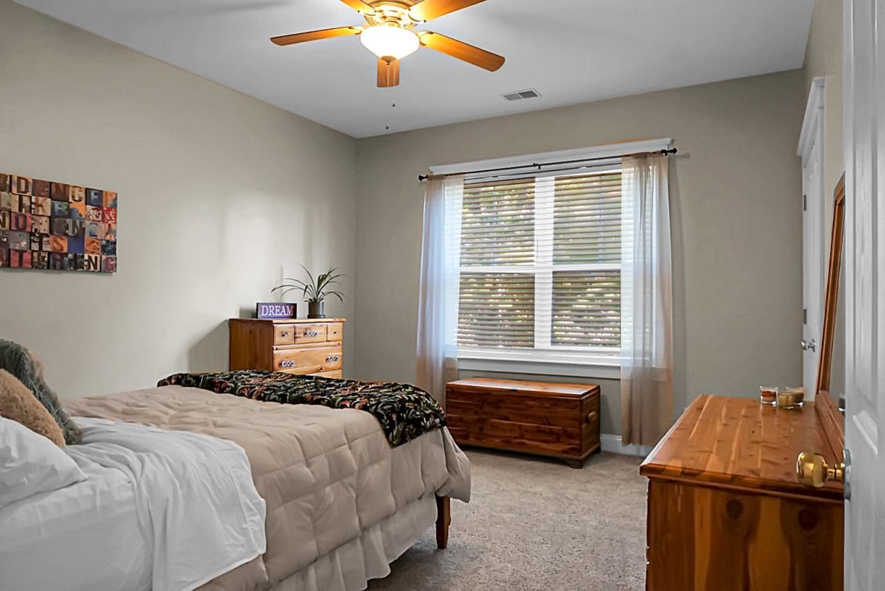 128 Marshside Drive Photo 33