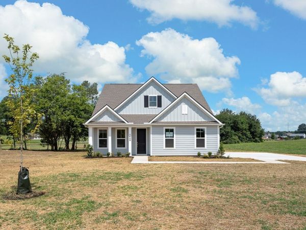 1406 Charles Drive, Chapel Hill, TN 37034