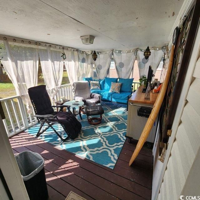 809 Cedar St. Photo 6