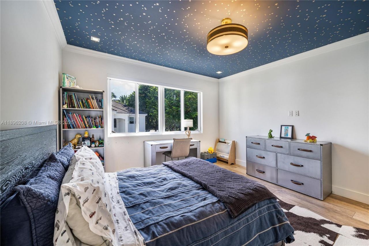 3703 NE 199th St, Aventura, FL 33180 Photo