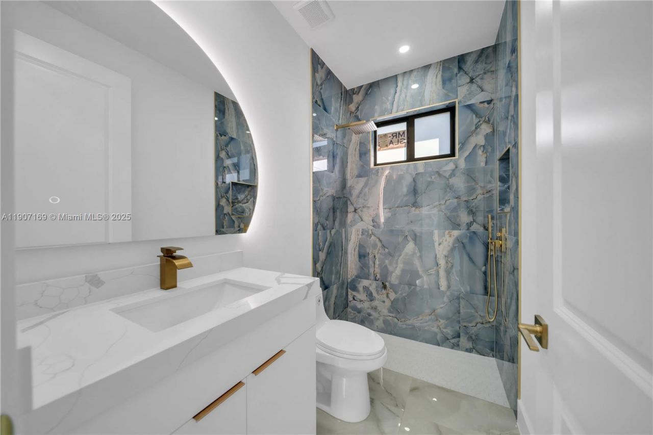 2005 El Dorado Blvd N, Cape Coral, FL 33993 Photo