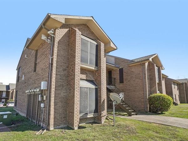 4540 Chaha Road, Unit 202, Garland, TX 75043