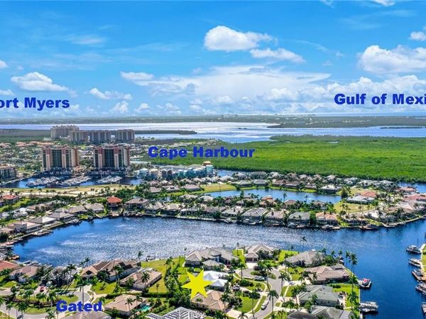 5601 Merlyn LN, CAPE CORAL, FL 33914