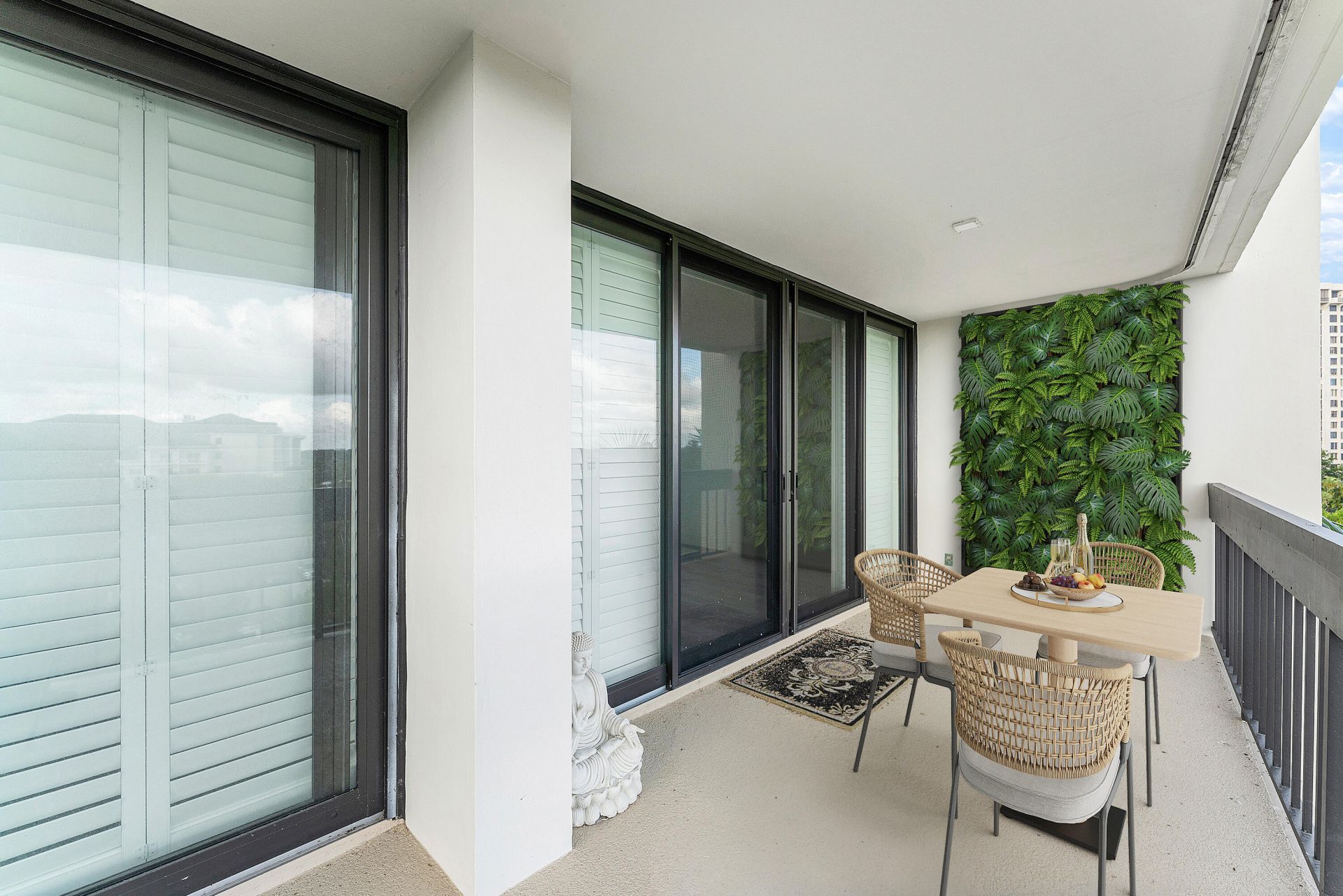 2400 Presidential Way, Unit 503, West Palm Beach, FL 33401 Photo