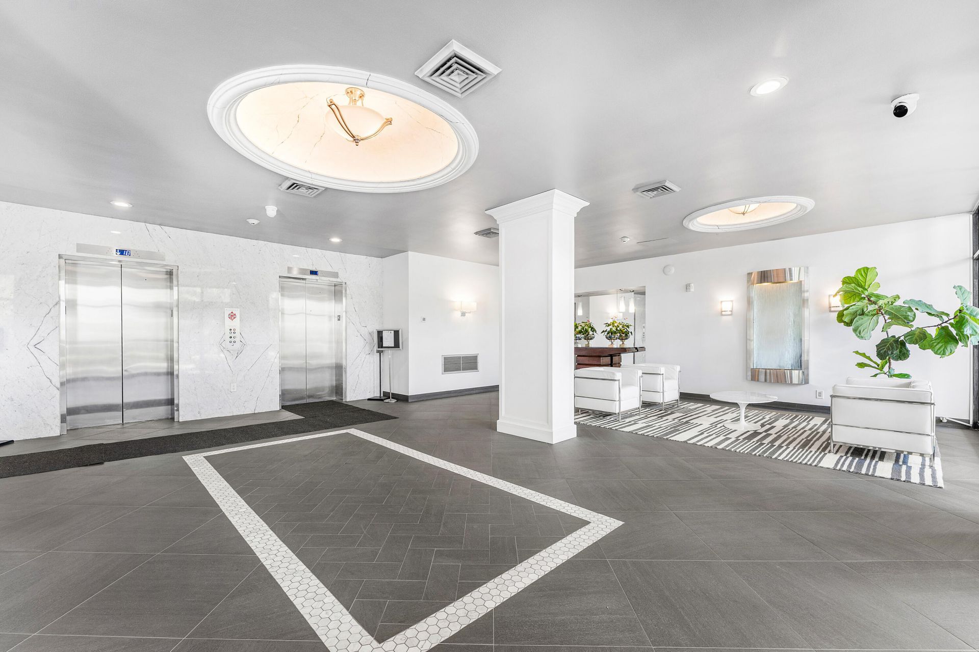 2400 Presidential Way, Unit 503, West Palm Beach, FL 33401 Photo