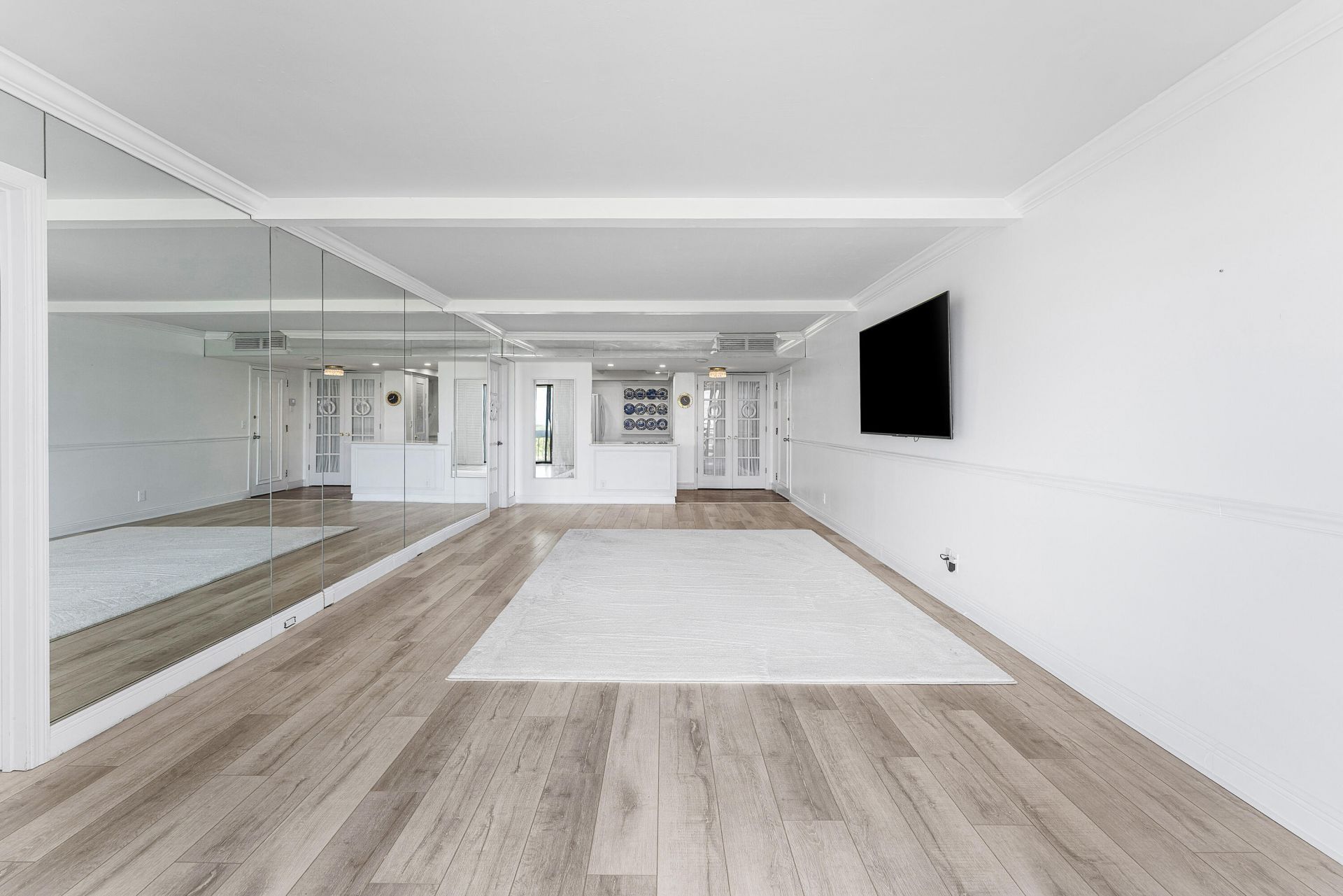 2400 Presidential Way, Unit 503, West Palm Beach, FL 33401 Photo